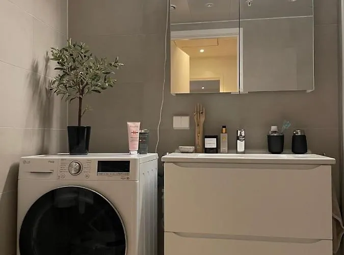 Modern Nearby Centrum Апартаменты *